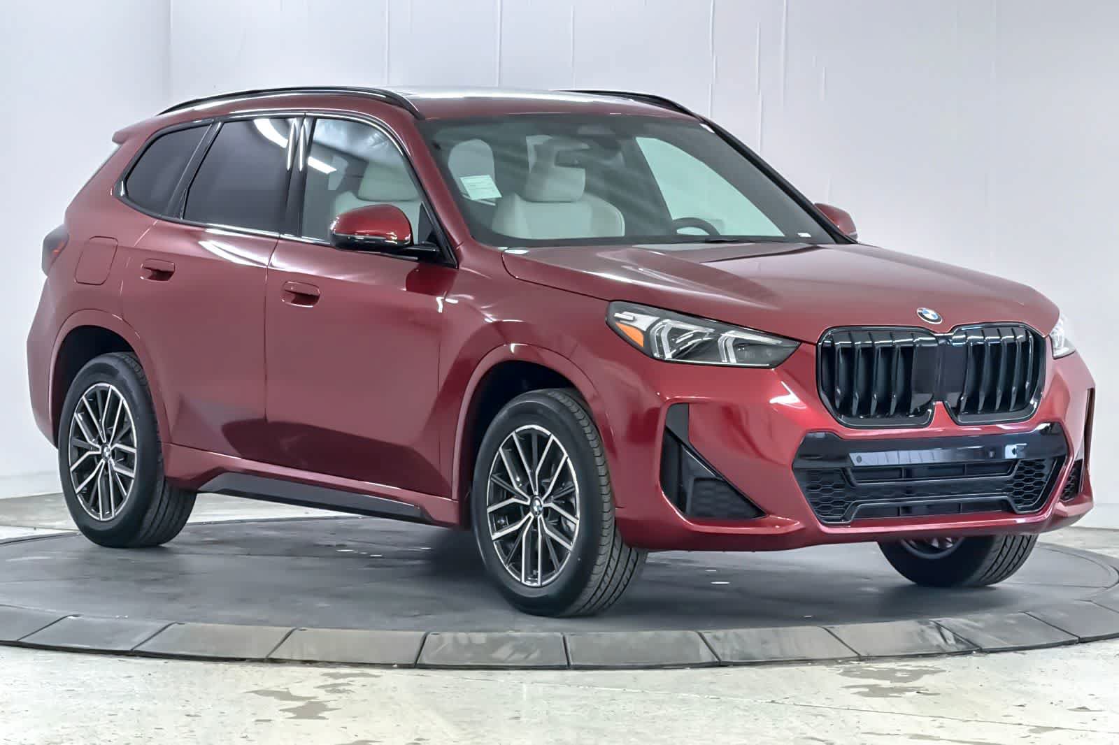 New 2026 BMW X1 xDrive28i w/ M Sport Package AWD/4WD image 9