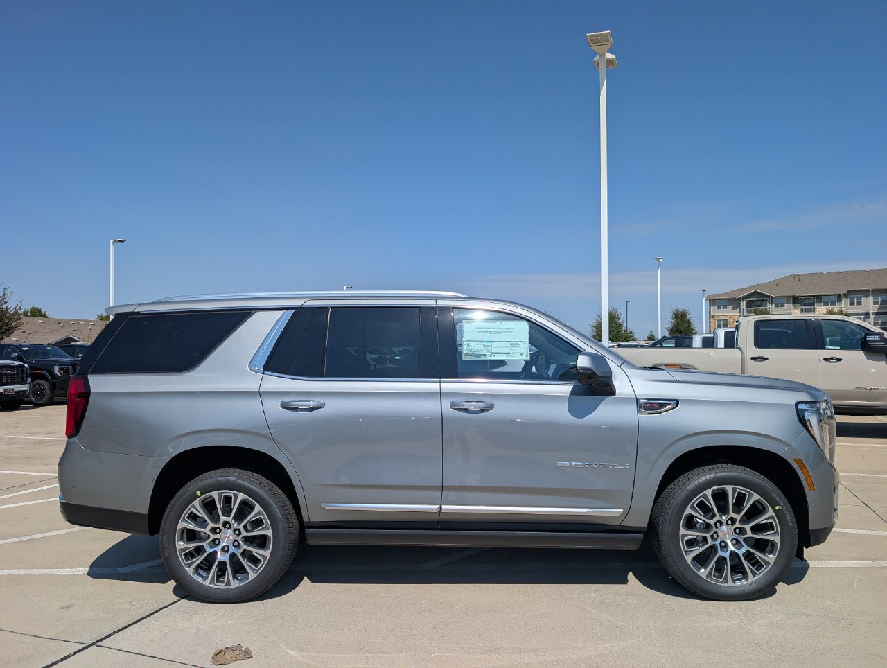 New 2027 GMC Yukon Denali w/ Sun & Power Step Package AWD/4WD image 3