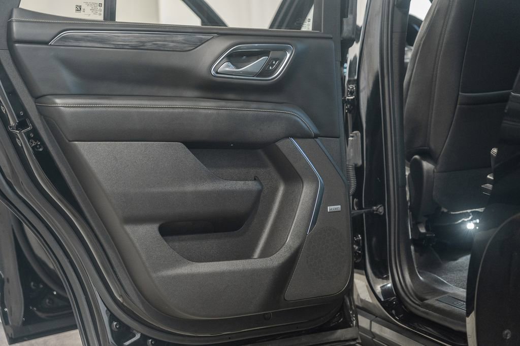 Used 2023 GMC Yukon SLT image 44