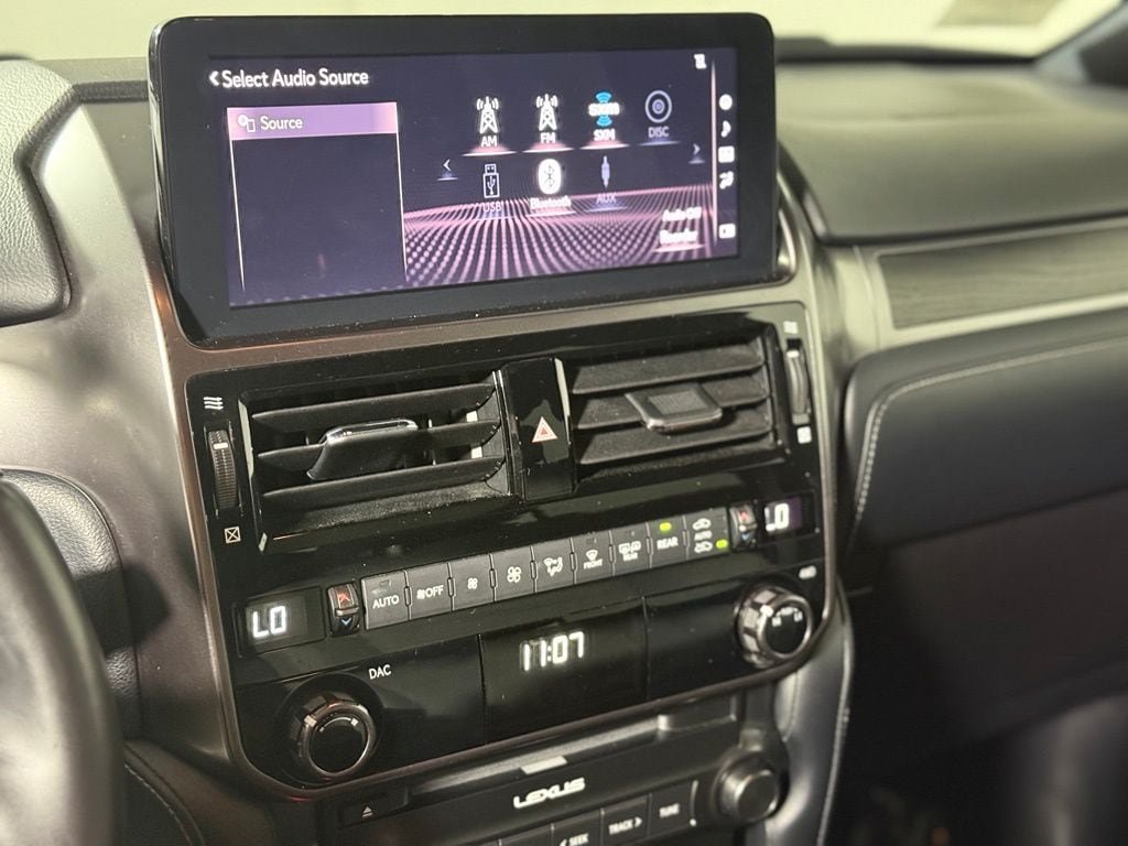 Used 2023 Lexus GX 460 w/ Black Line Special Edition AWD/4WD image 14
