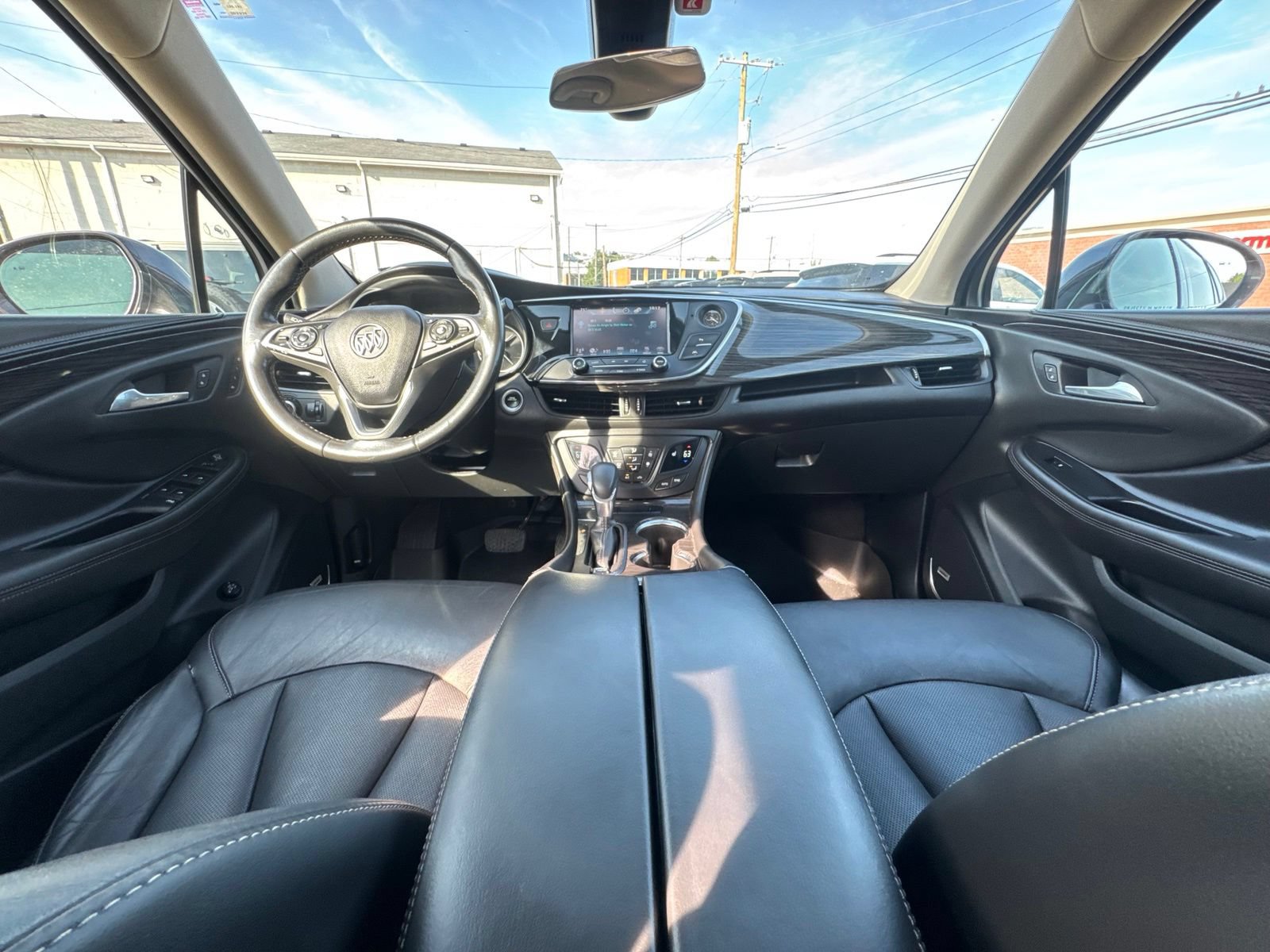 Used 2017 Buick Envision Premium w/ LPO, Hit The Road Package AWD/4WD image 28