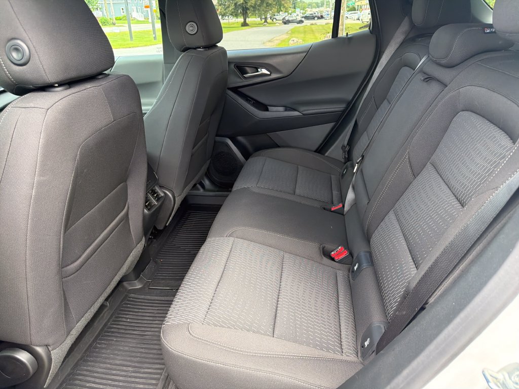 Certified 2026 Chevrolet Equinox LT w/ LPO, Floor Liner Package AWD/4WD image 24