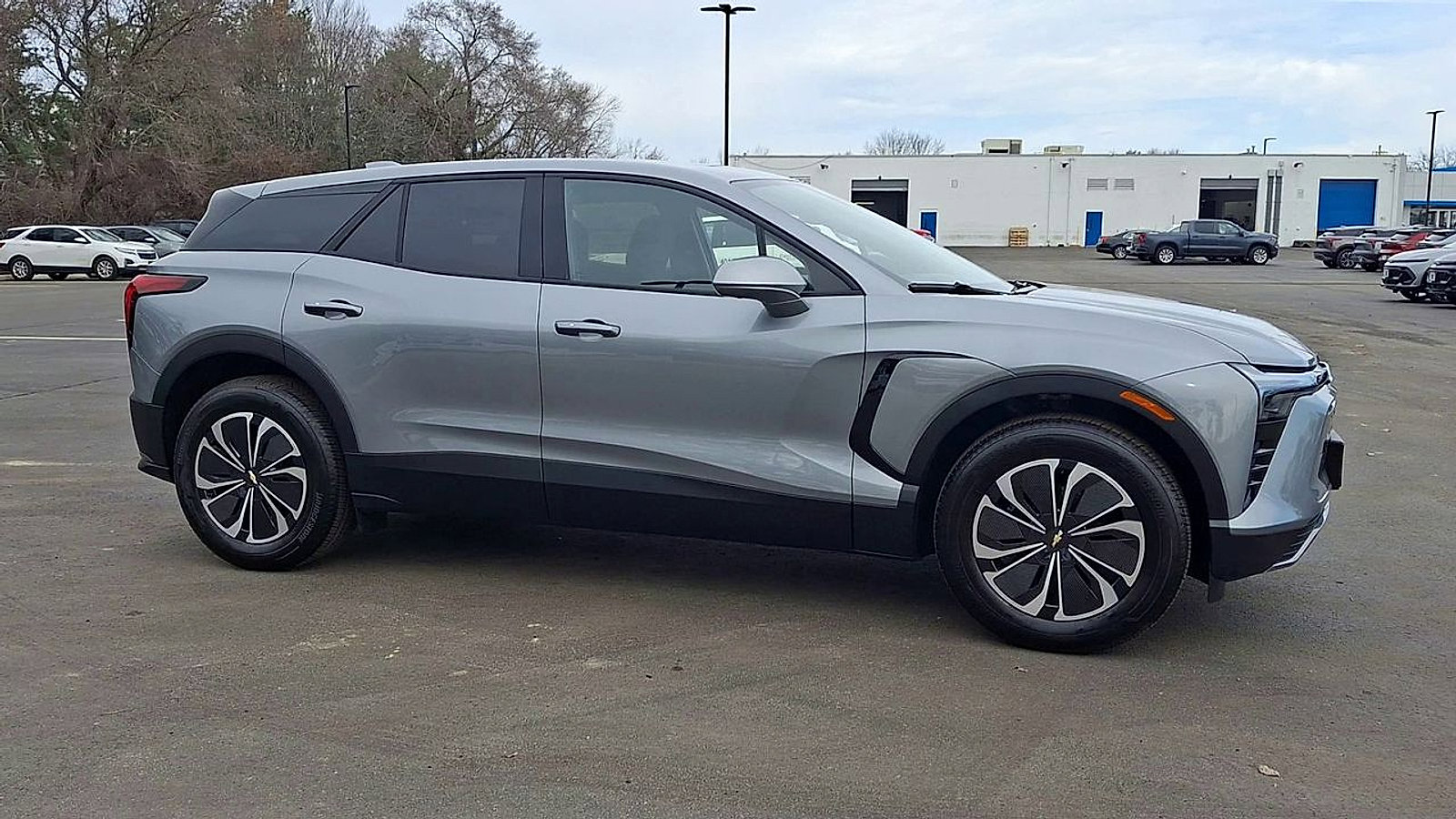 New 2026 Chevrolet Blazer EV LT FWD image 4