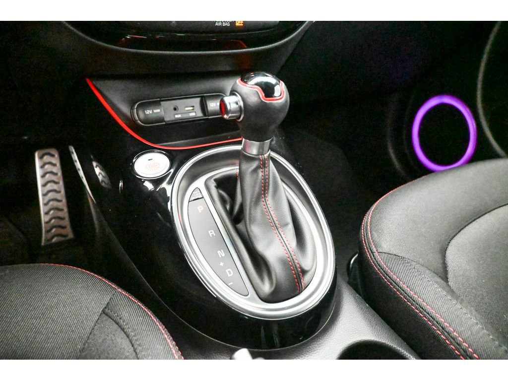 Used 2019 Kia Soul + image 13