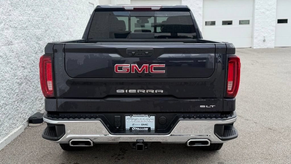 Used 2024 GMC Sierra 1500 SLT w/ SLT Premium Plus Package AWD/4WD image 4