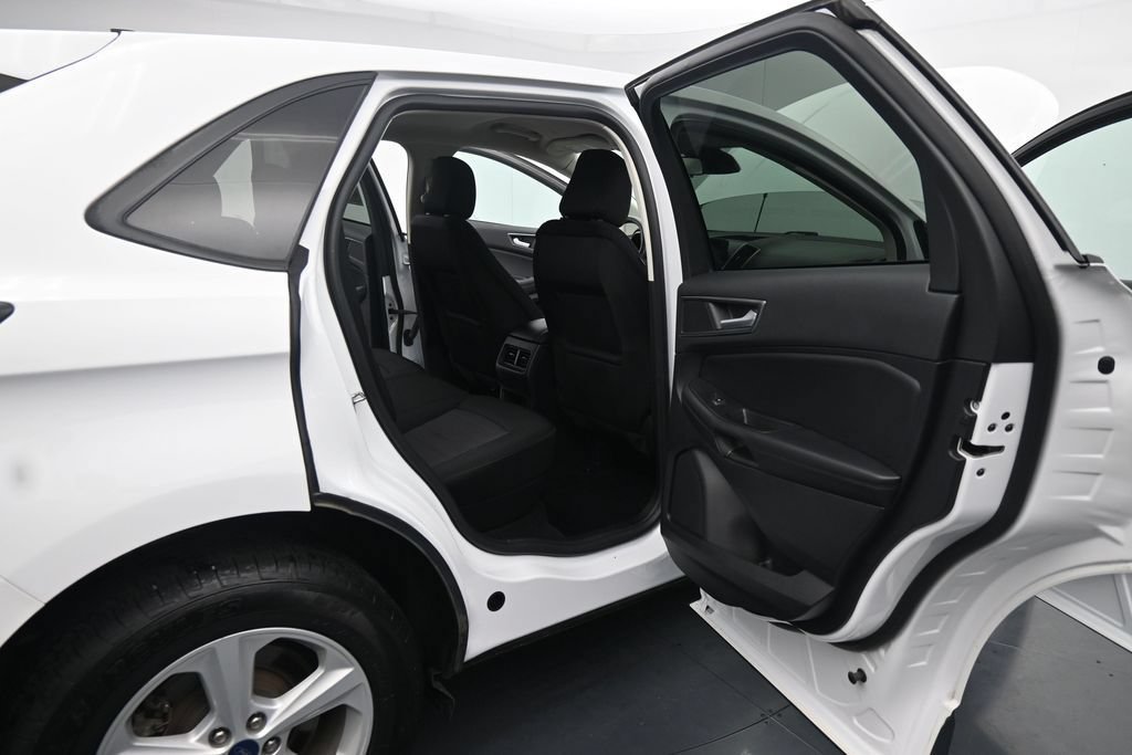 Used 2021 Ford Edge SE AWD/4WD image 10