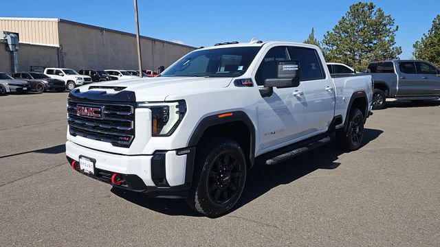 New 2026 GMC Sierra 2500 AT4 w/ Technology Package AWD/4WD image 4