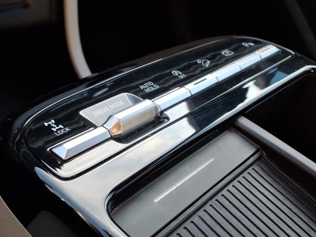 Used 2025 Hyundai Tucson Limited image 15