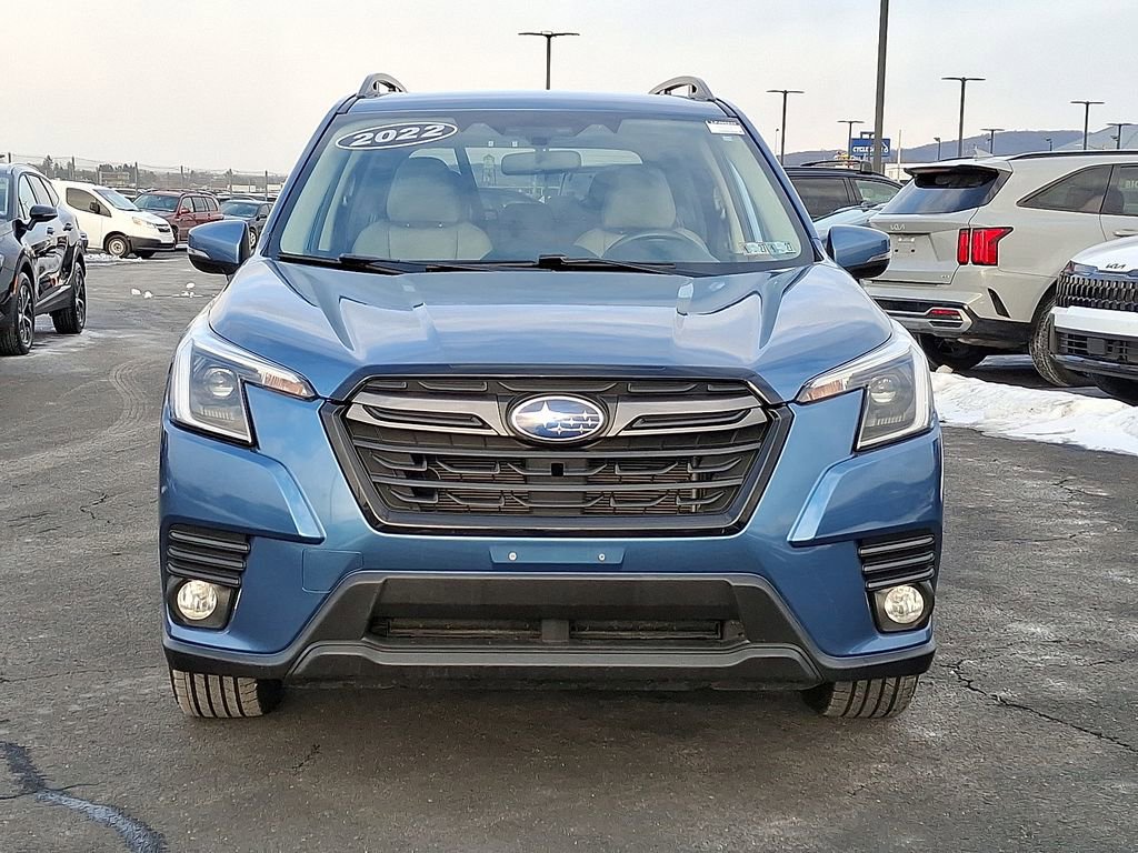 Used 2022 Subaru Forester Limited image 2