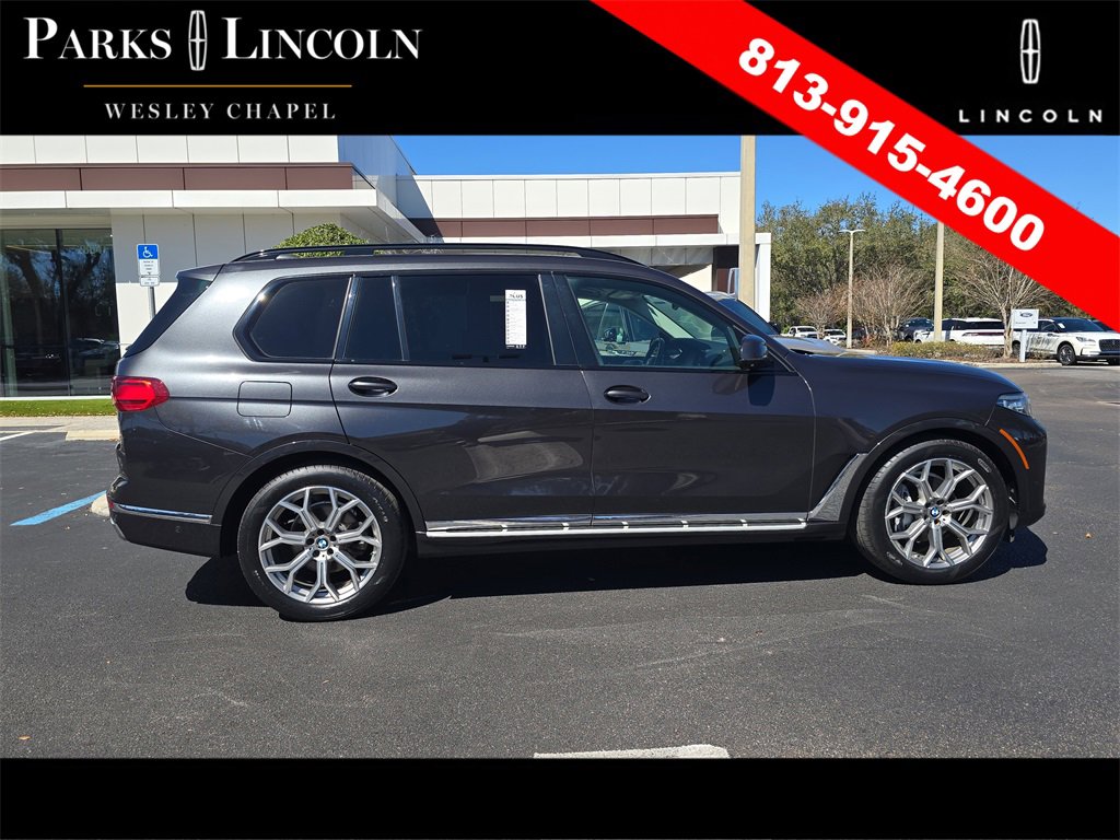 Used 2020 BMW X7 xDrive40i w/ Cold Weather Package image 3