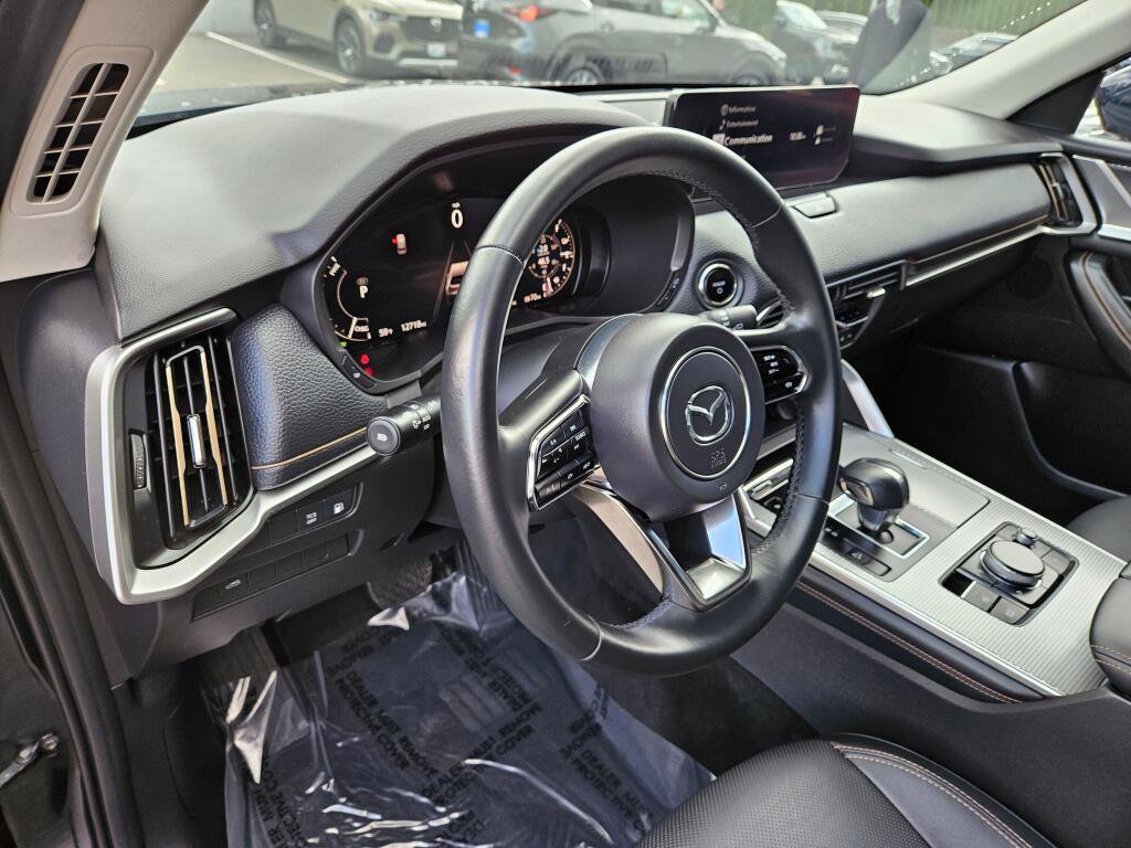 Certified 2024 MAZDA CX-90 Plug-In Hybrid w/ Preferred AWD/4WD image 19