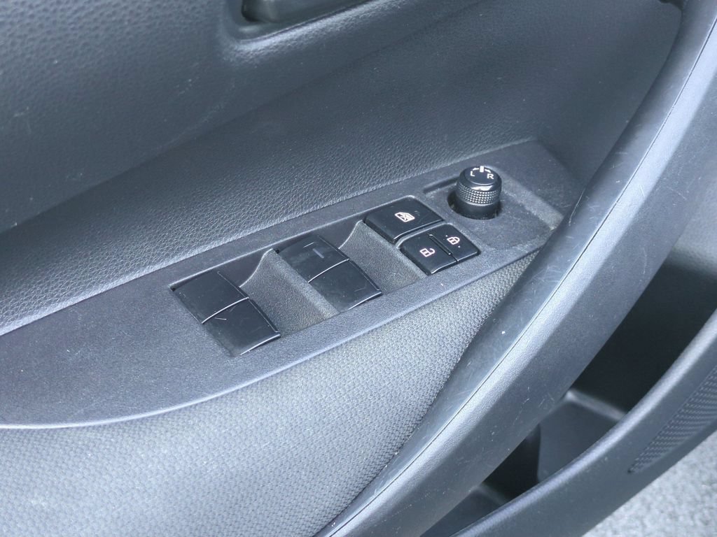 Used 2024 Toyota Corolla LE FWD image 12