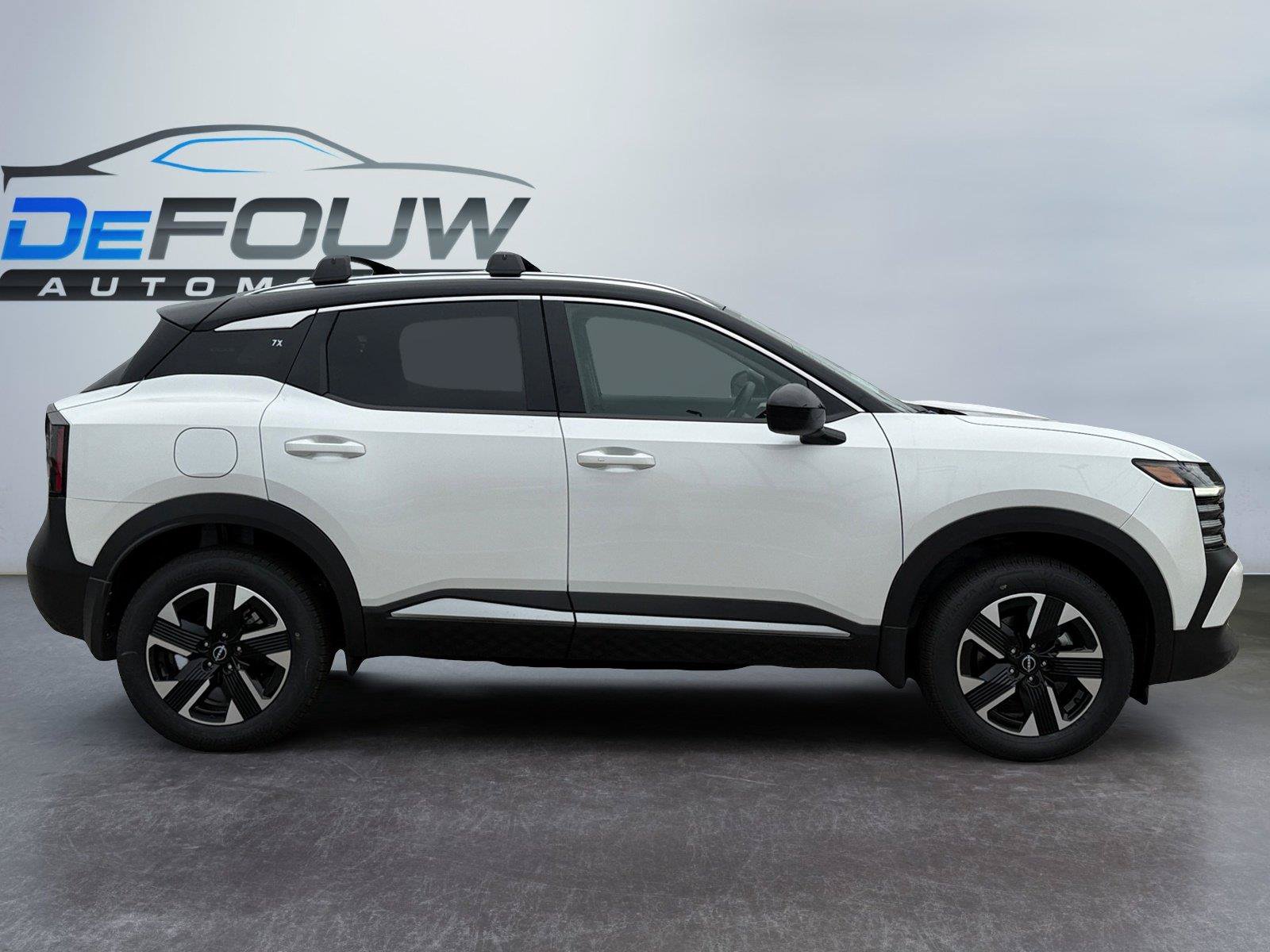 New 2027 Nissan Kicks SV AWD/4WD image 2