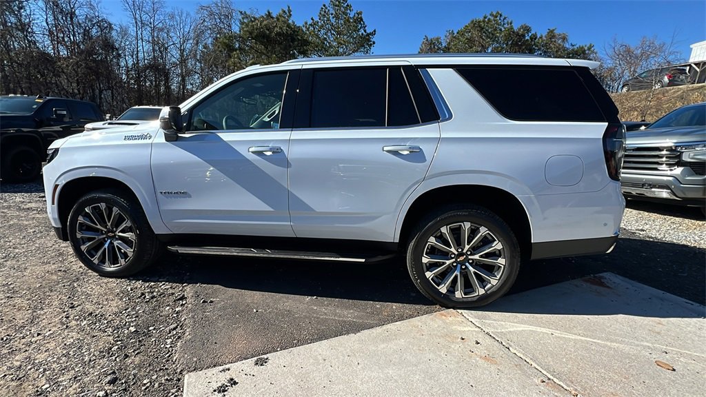 New 2026 Chevrolet Tahoe High Country w/ Sun And Tow Package image 8