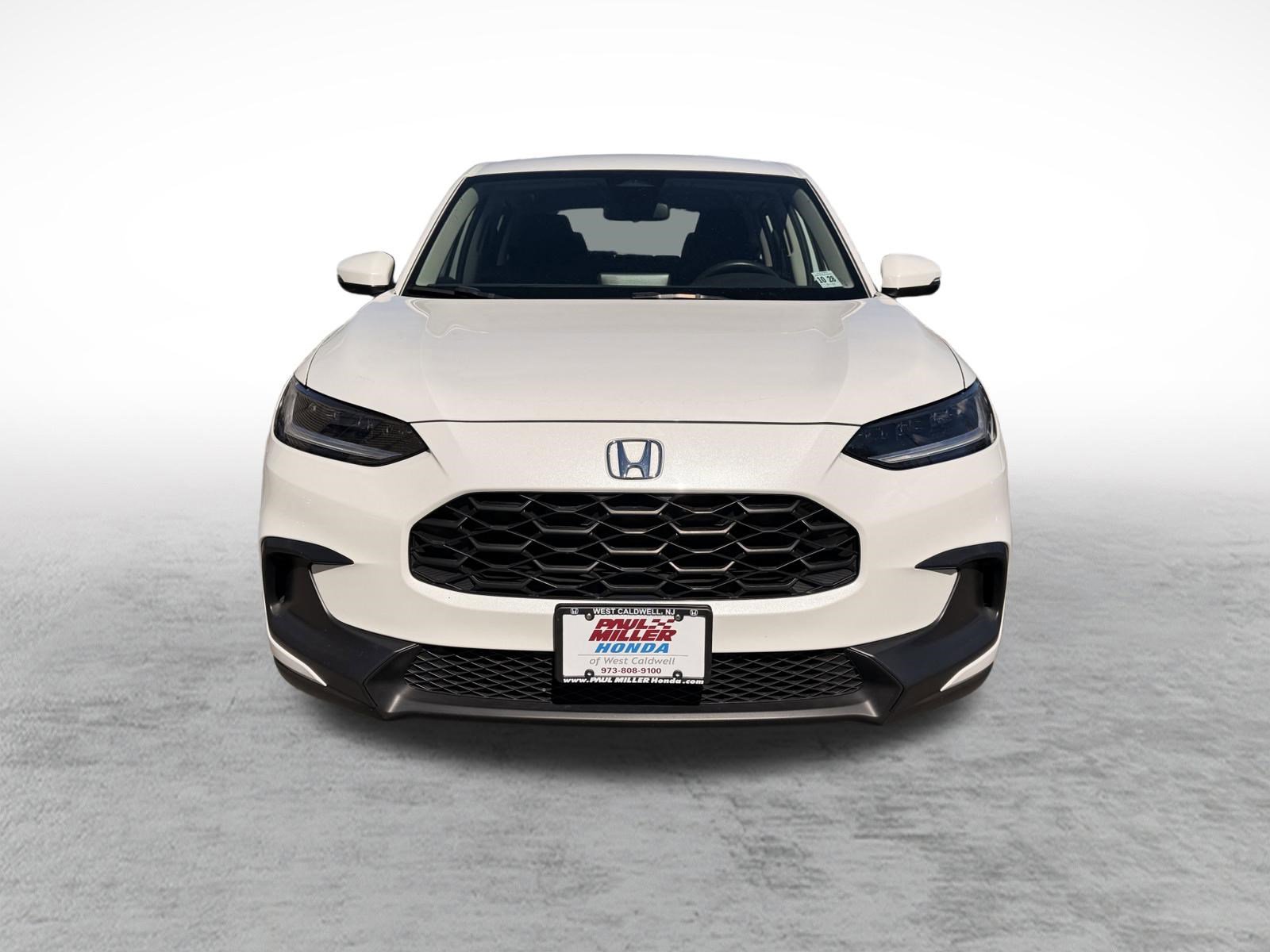 Certified 2024 Honda HR-V LX image 2