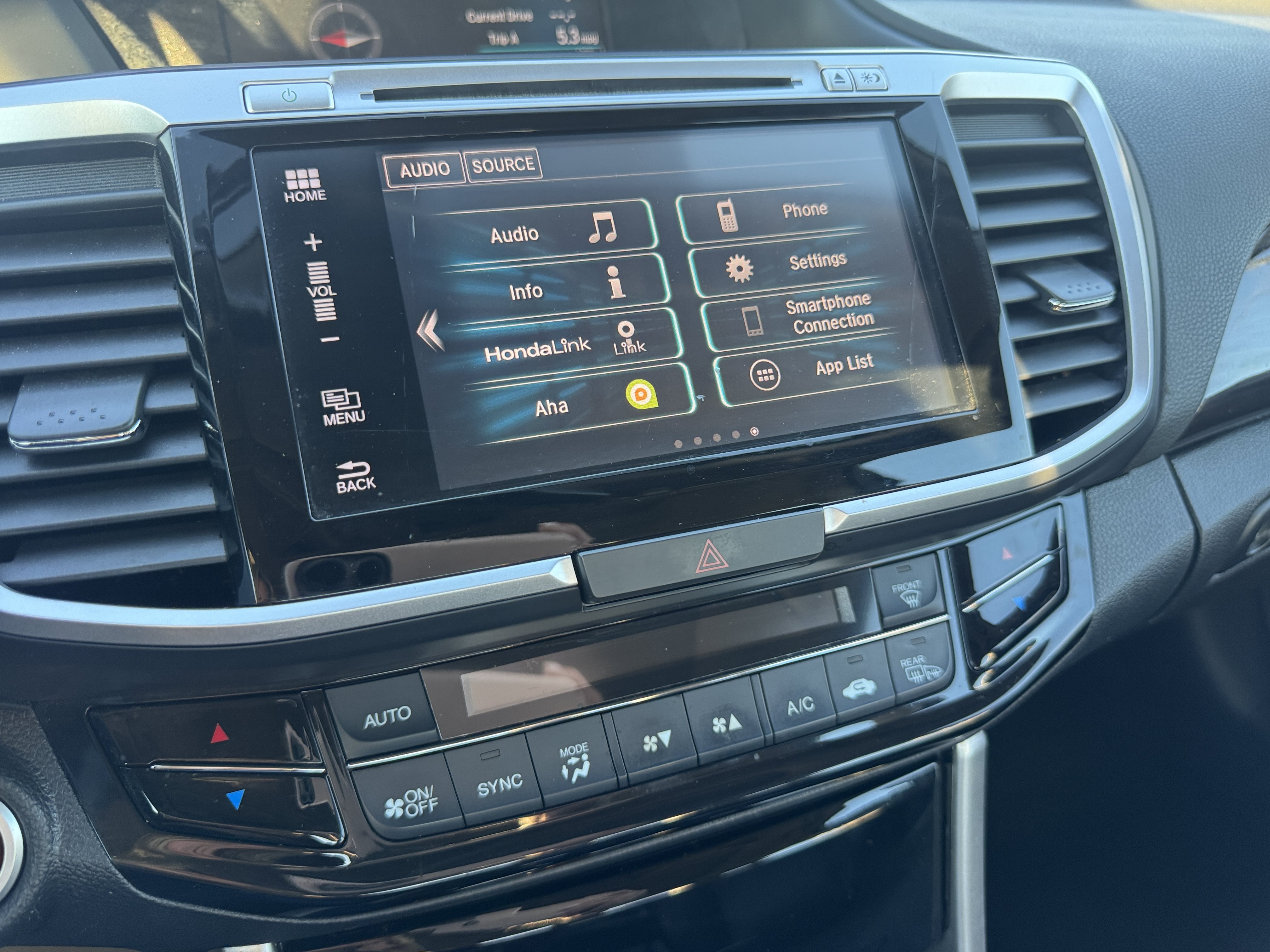 Used 2017 Honda Accord EX-L image 13