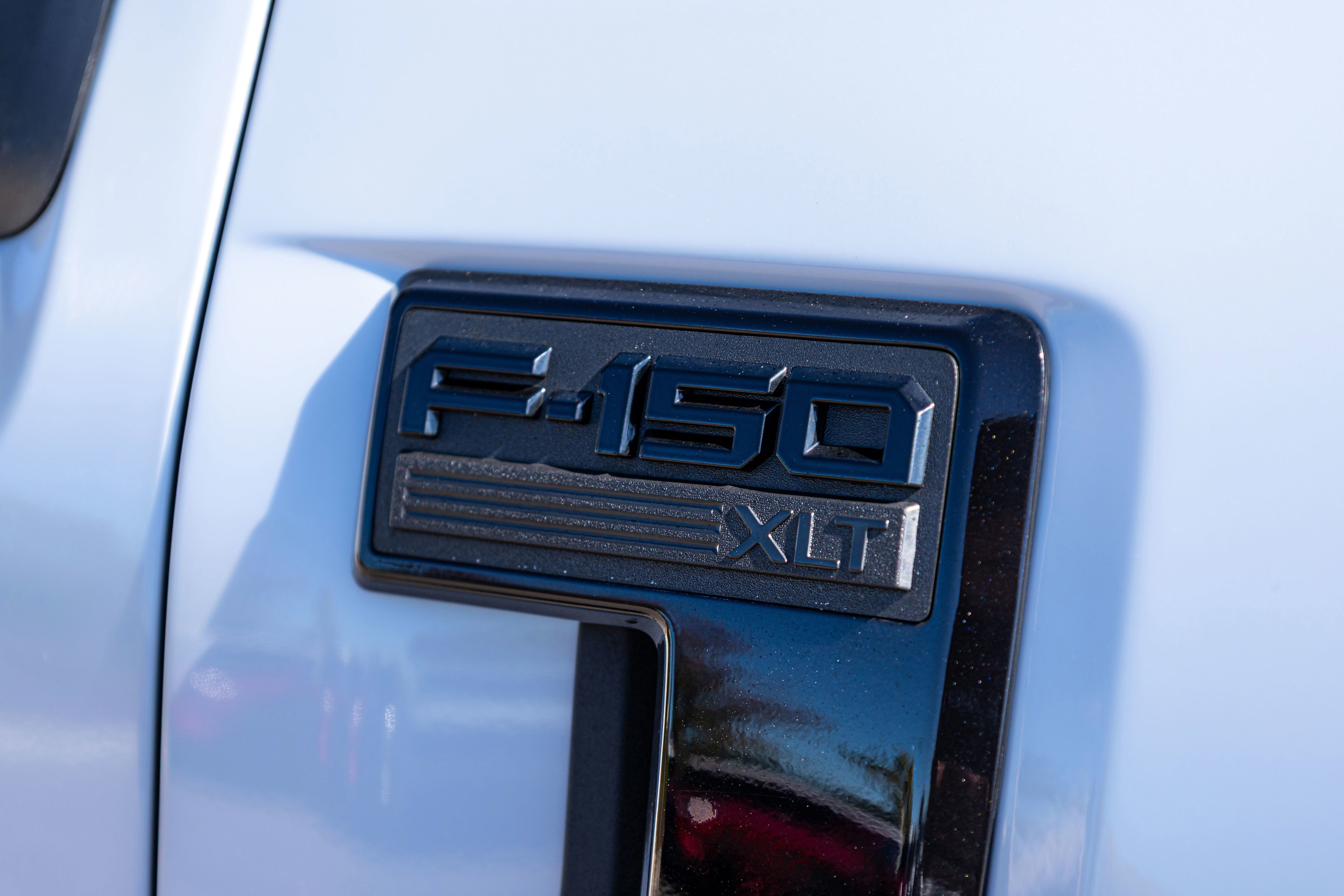 New 2025 Ford F150 XLT w/ Equipment Group 303A High image 15