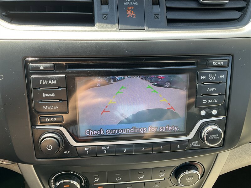Used 2015 Nissan Sentra SV w/ Style Package FWD image 31