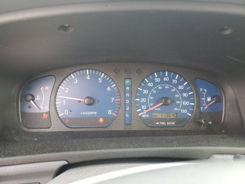 Used 2002 Toyota Sienna LE image 7