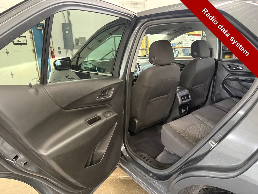 Used 2021 Chevrolet Equinox LT AWD/4WD image 29