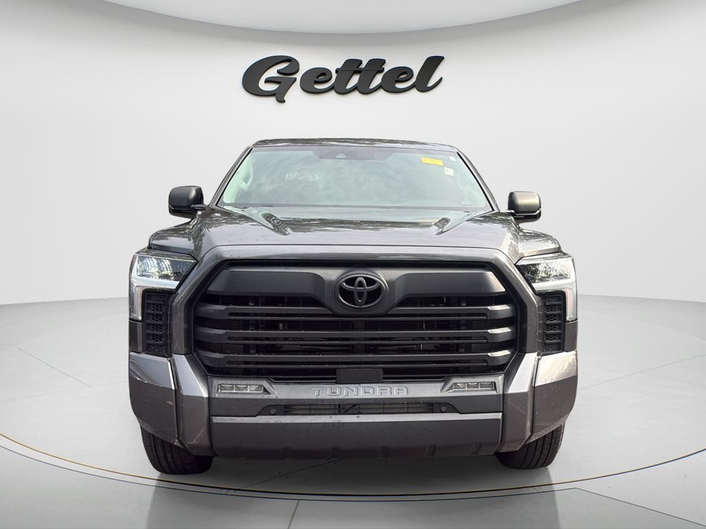Used 2024 Toyota Tundra SR5 w/ SR5 Convenience Package RWD image 2