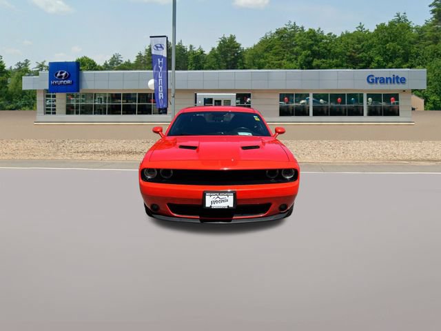 Used 2018 Dodge Challenger R/T w/ Blacktop Package RWD image 3