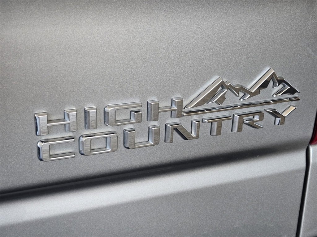 Used 2024 Chevrolet Silverado 1500 High Country w/ High Country Premium Package image 17