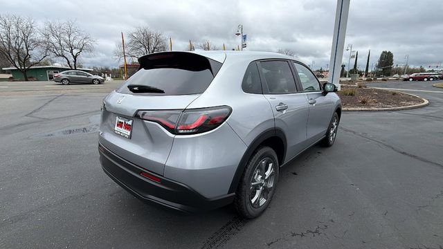 New 2026 Honda HR-V LX image 4