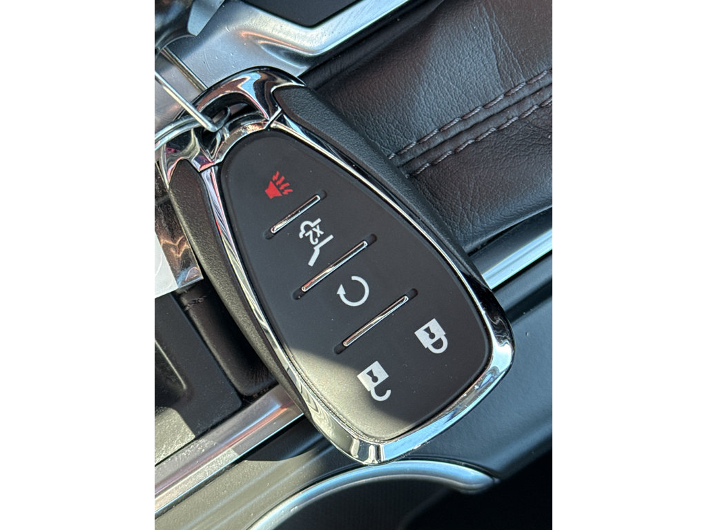 Used 2020 Chevrolet Equinox LT w/ Midnight Edition FWD image 37