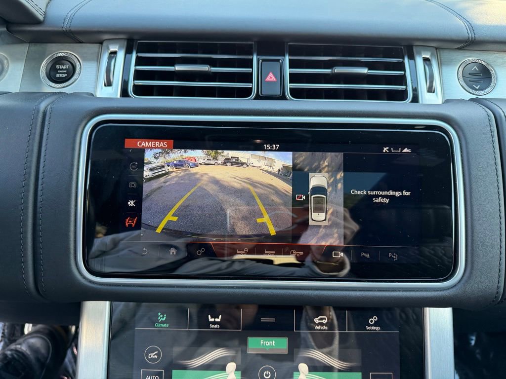 Used 2021 Land Rover Range Rover SV Autobiography Dynamic image 24