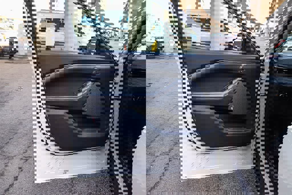 Used 2023 Ford Mustang Mach-E Premium image 20