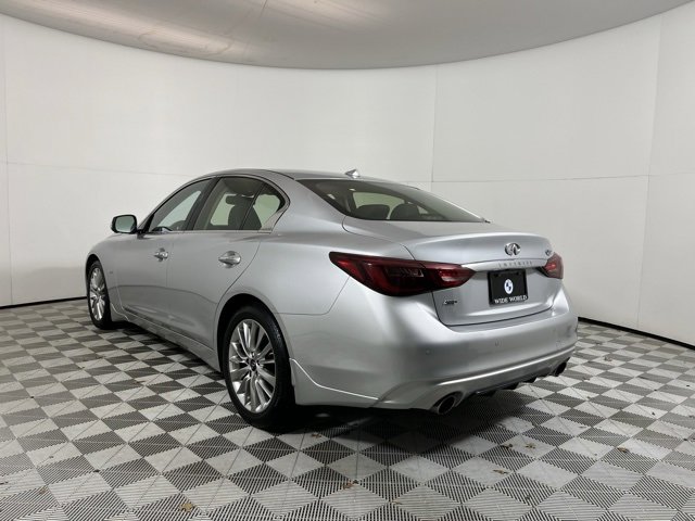 Used 2020 INFINITI Q50 Luxe w/ Essential Package (3.0T Luxe) image 5