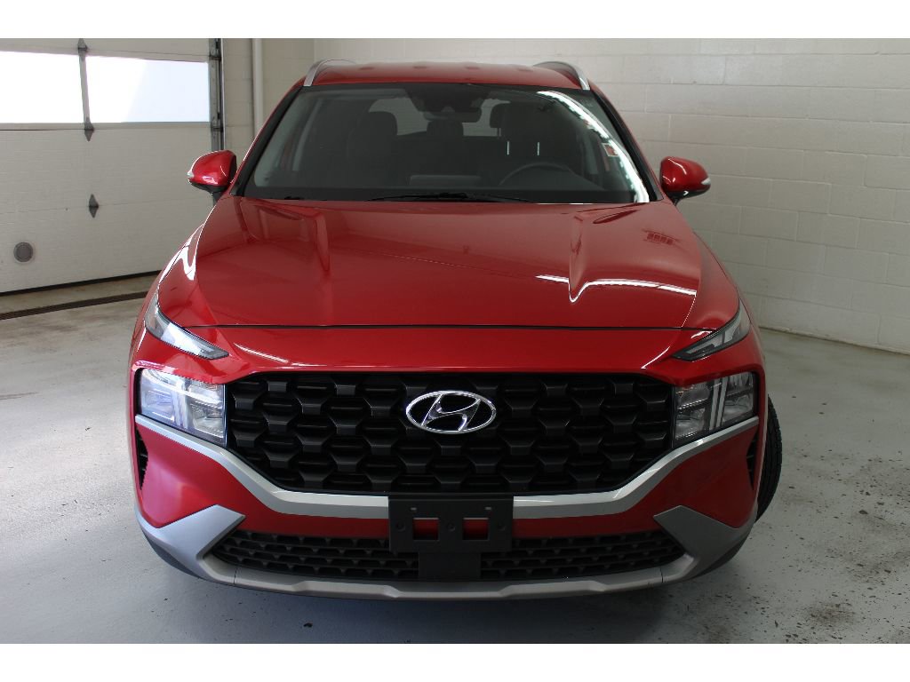 Used 2023 Hyundai Santa Fe SEL image 2