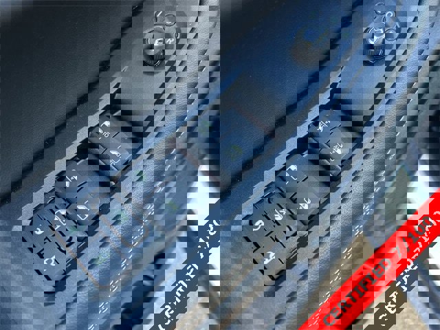 Certified 2024 Jeep Grand Cherokee Altitude image 16