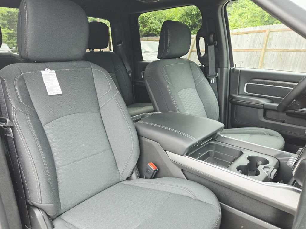 New 2026 RAM 2500 Big Horn AWD/4WD image 19