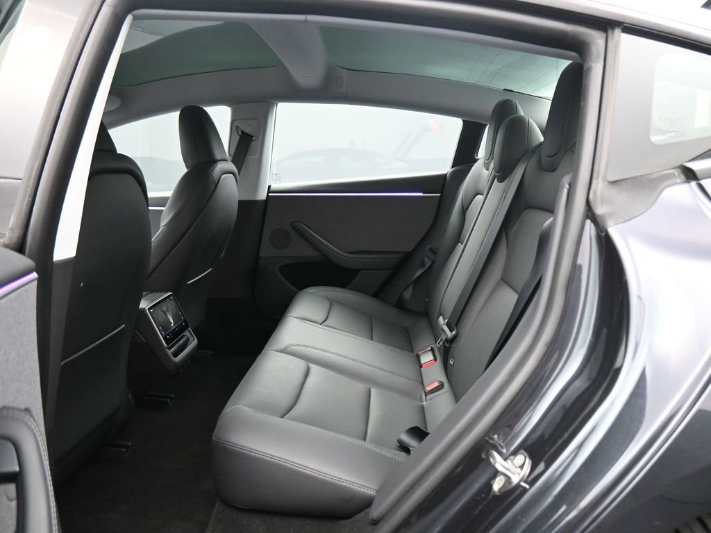 Used 2024 Tesla Model 3 Standard Range image 15
