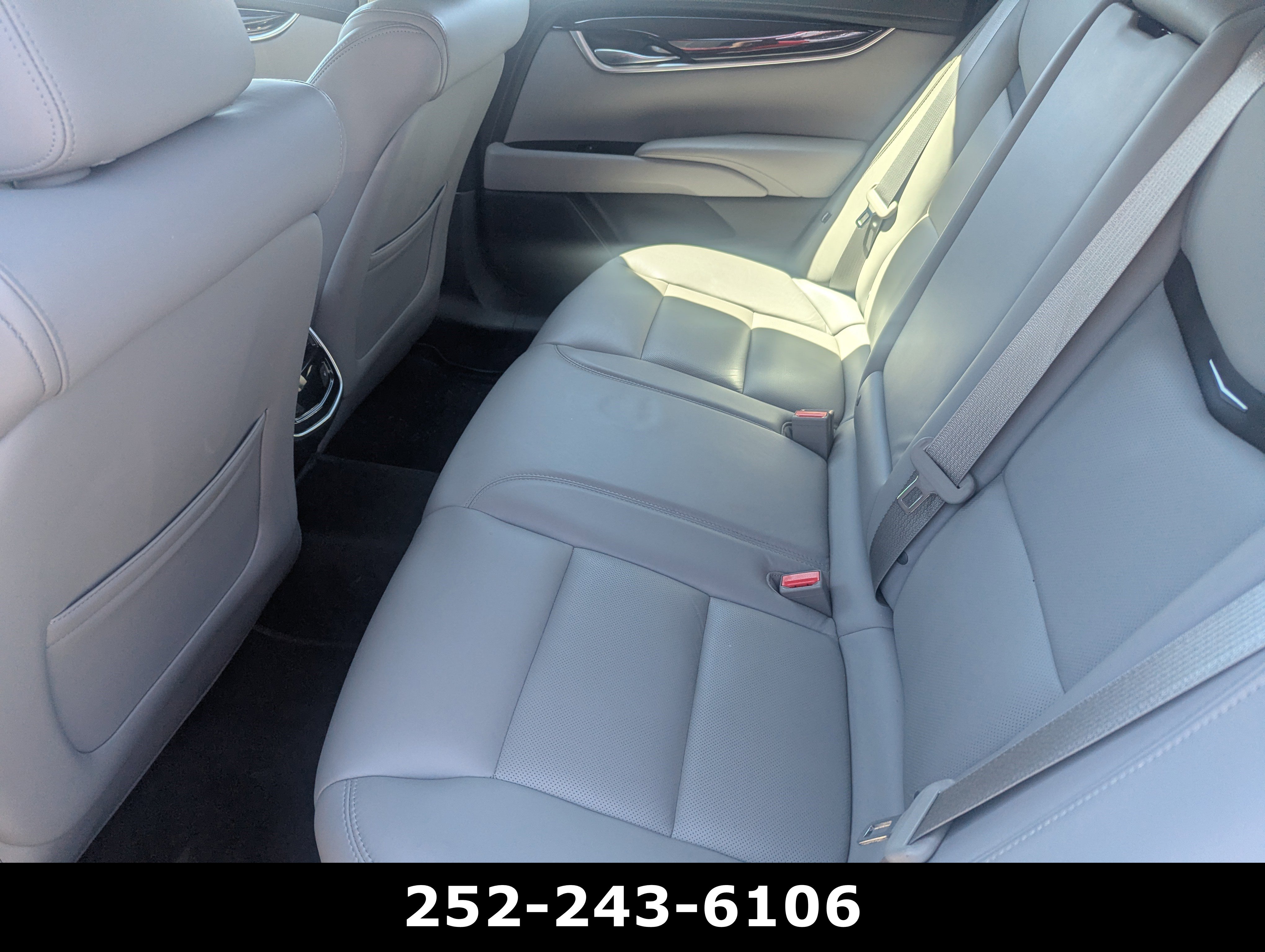 Used 2017 Cadillac XTS Luxury FWD image 9
