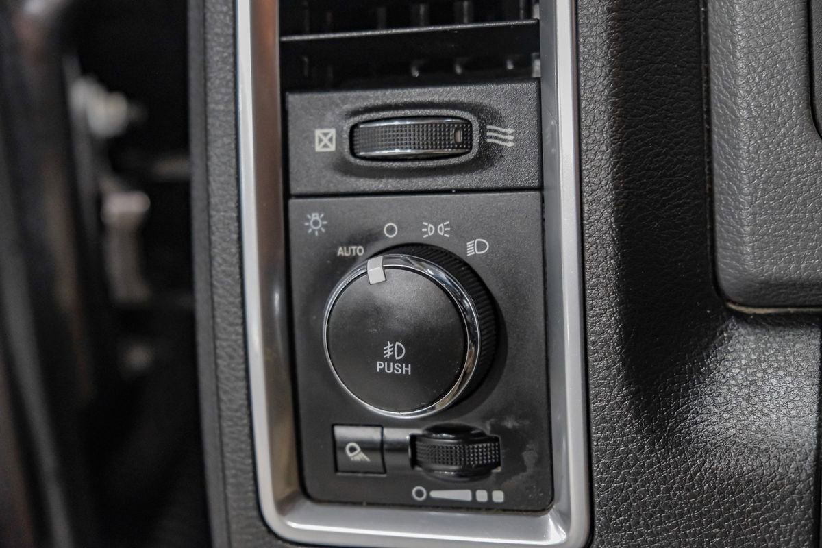 Used 2018 RAM 1500 Big Horn image 28