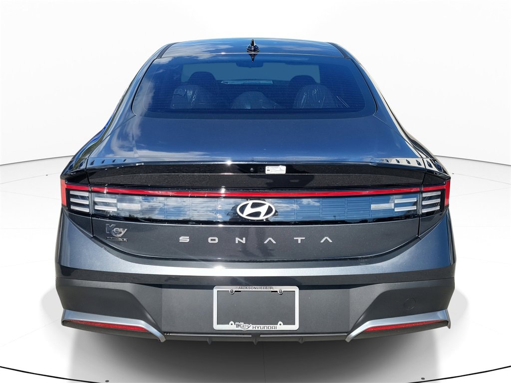 New 2025 Hyundai Sonata SE image 5