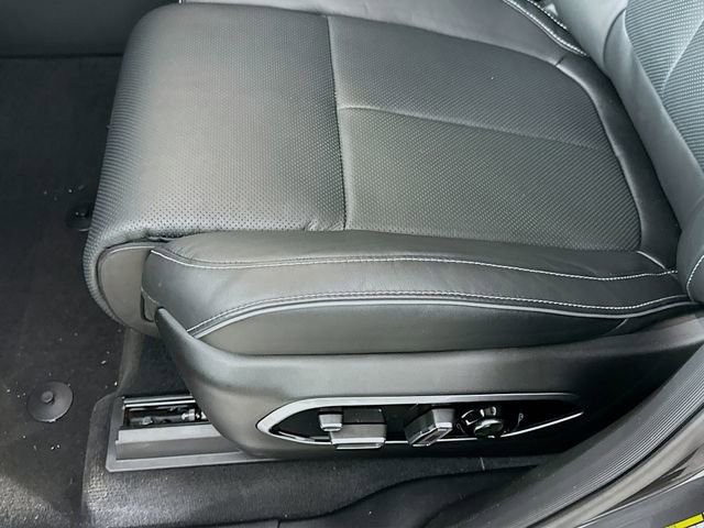 New 2025 Jeep Grand Cherokee L Overland w/ Luxury Tech Group IV image 19