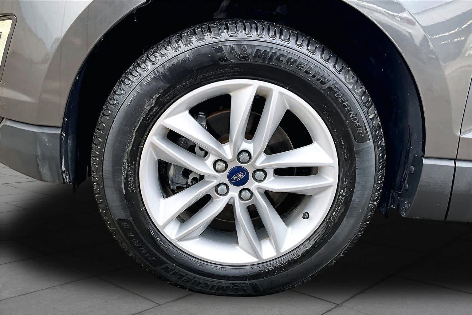 Used 2015 Ford Edge SEL w/ Equipment Group 201A FWD image 13