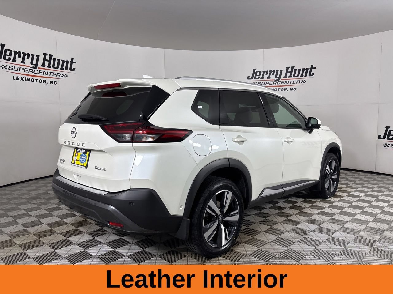 Used 2023 Nissan Rogue SL w/ SL Premium Package AWD/4WD image 5