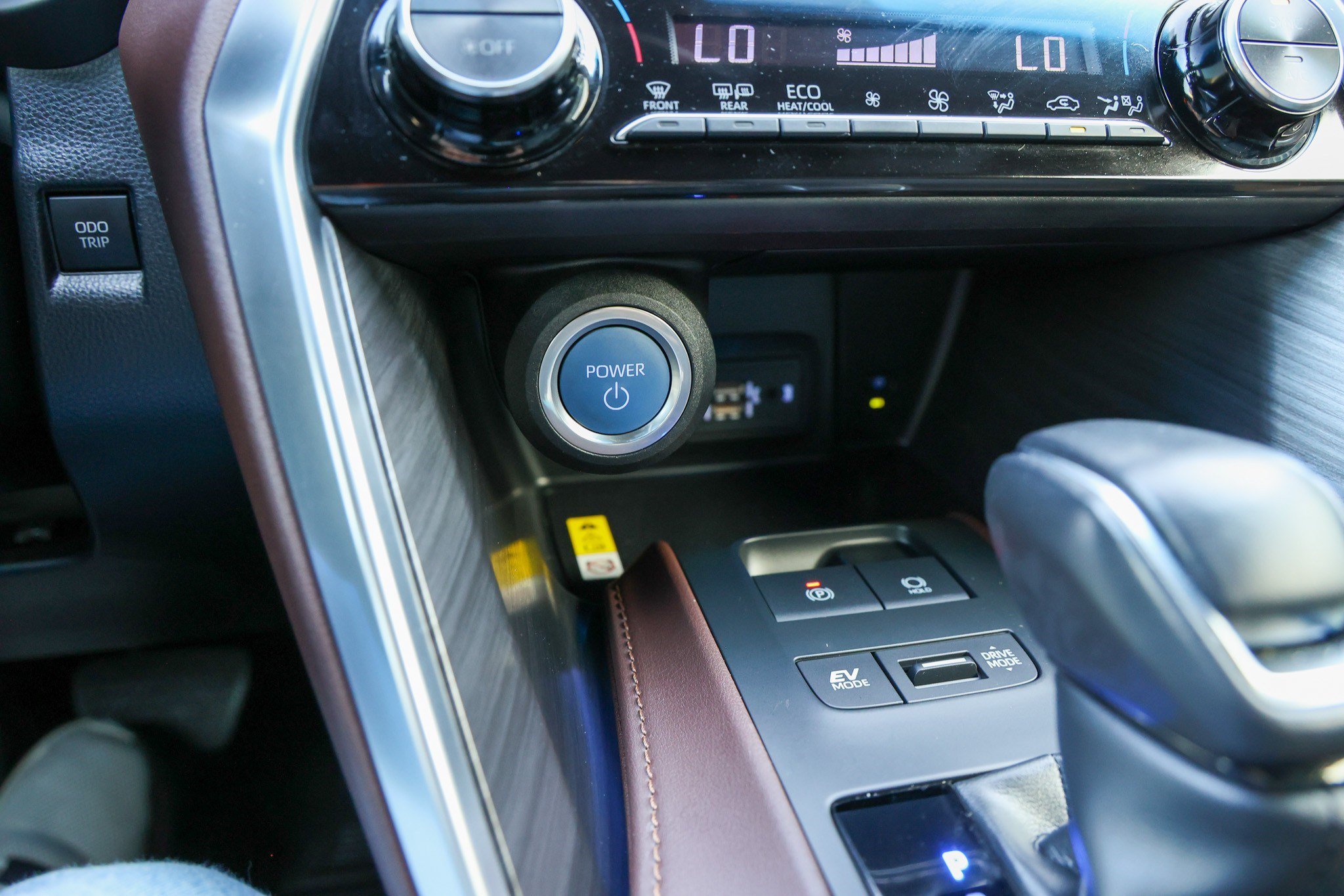 Certified 2022 Toyota Venza XLE AWD/4WD image 22