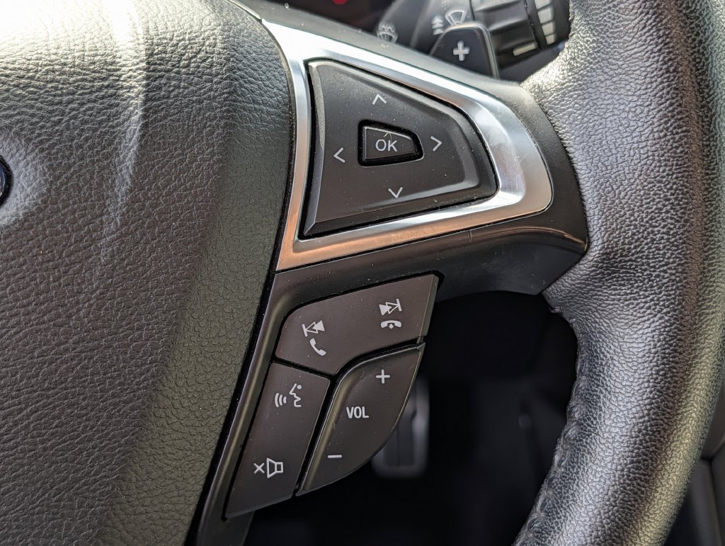 Used 2018 Ford Fusion Titanium FWD image 22