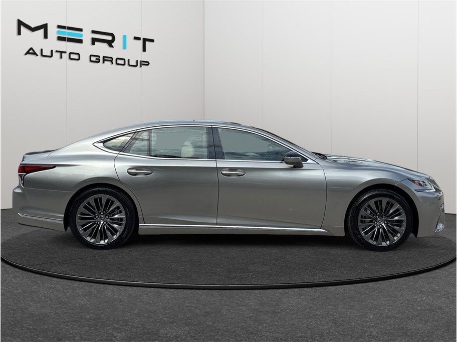 Used 2018 Lexus LS 500 w/ Luxury Package RWD image 10