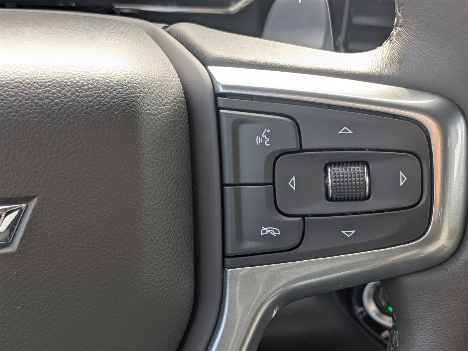 Used 2023 Chevrolet Silverado 1500 RST w/ Convenience Package II image 29