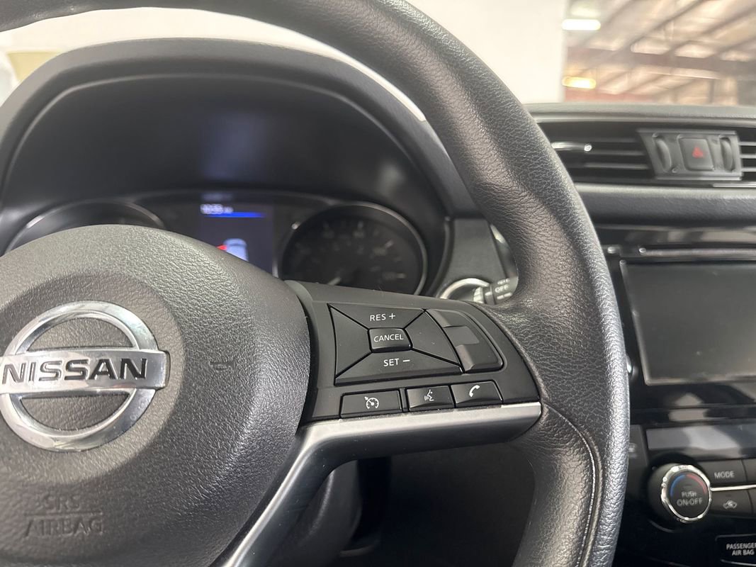 Used 2020 Nissan Rogue Sport SV AWD/4WD image 13