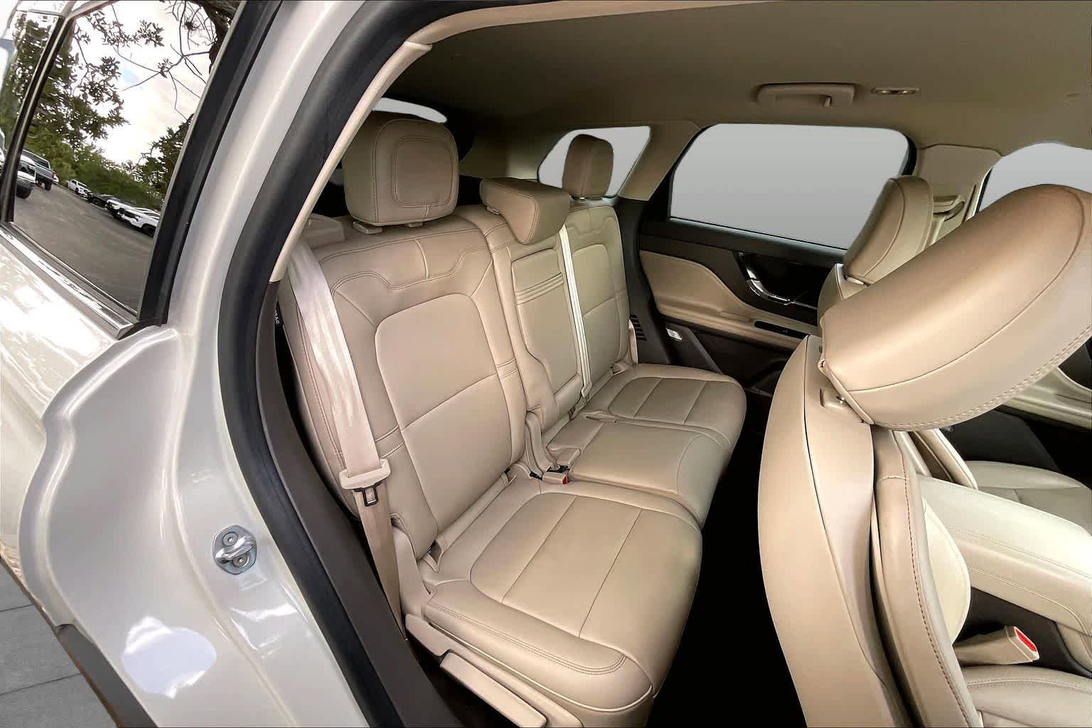 Used 2023 Lincoln Corsair FWD image 26