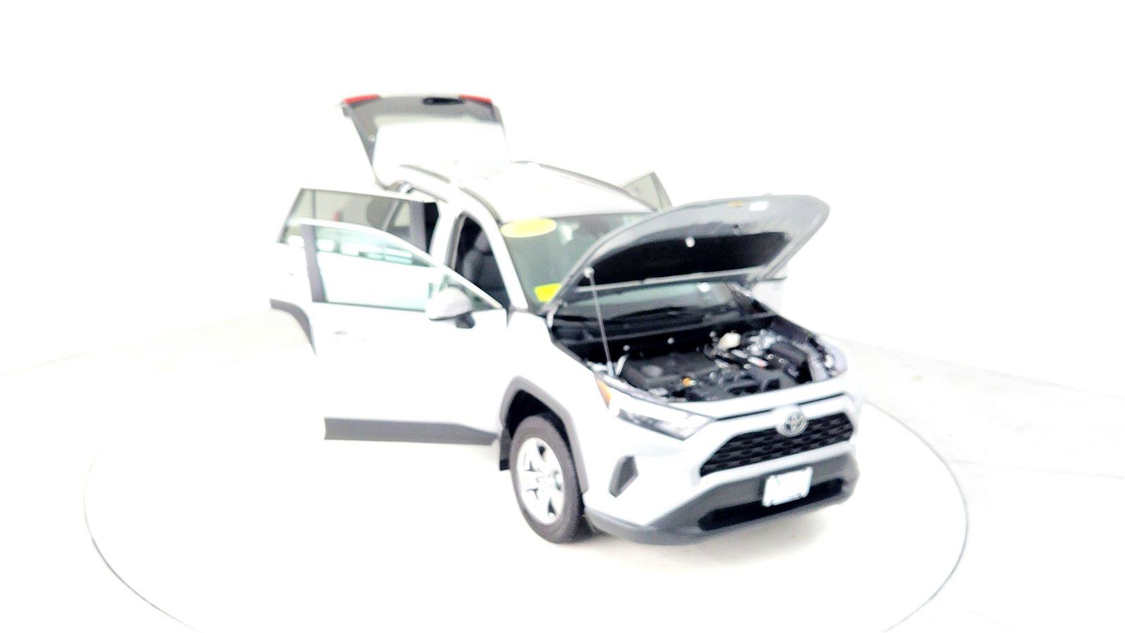 Certified 2025 Toyota RAV4 XLE image 21