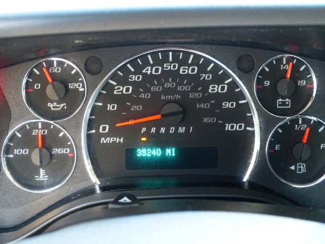 Used 2023 GMC Savana 2500 4.3L V6 GAS*2500*135 WB*FACTO w/ Driver Convenience Package image 32